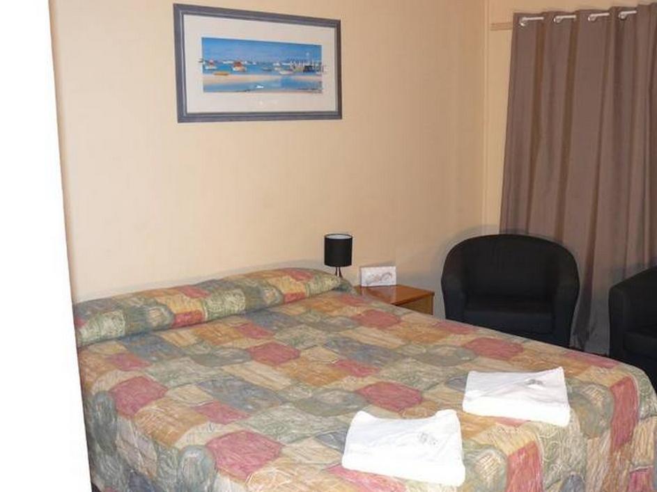Jurien Bay Hotel Motel Экстерьер фото
