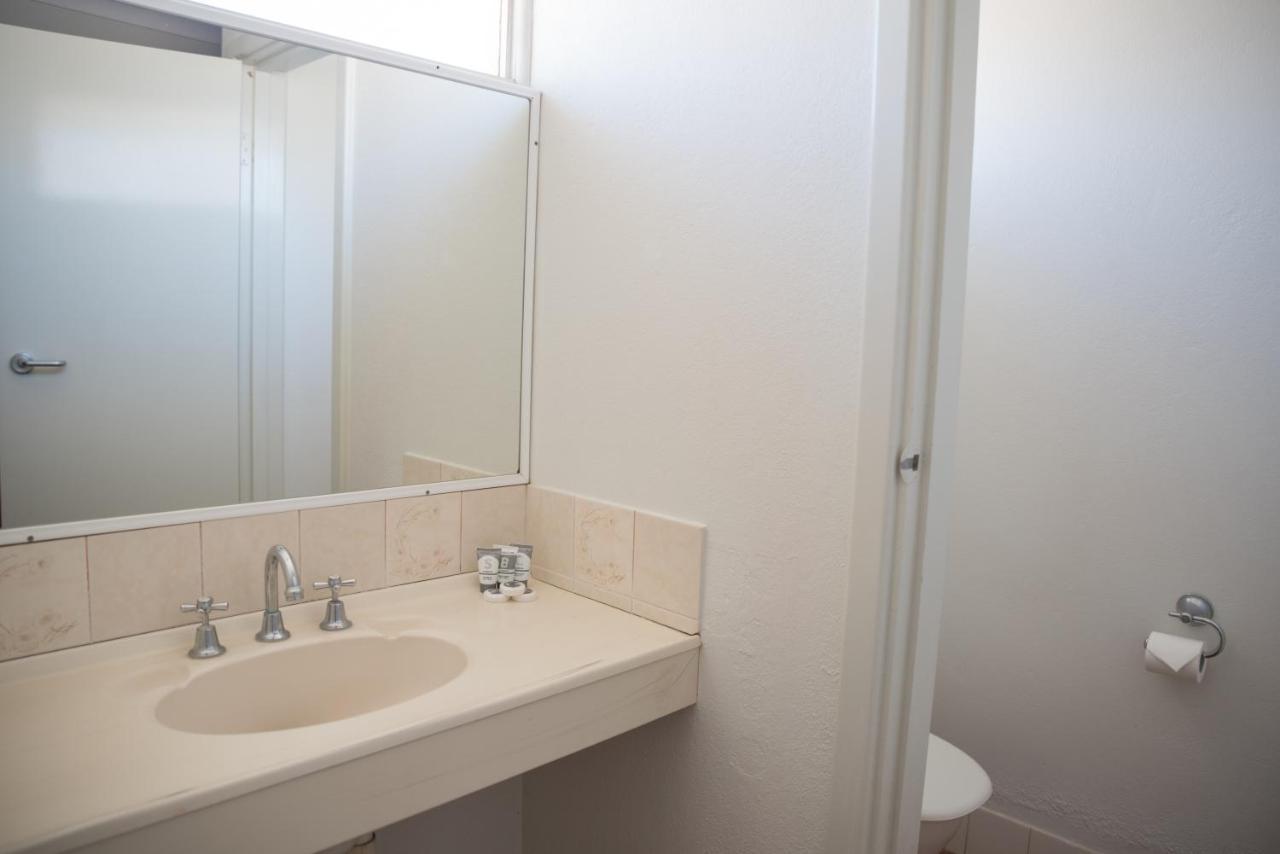 Jurien Bay Hotel Motel Экстерьер фото