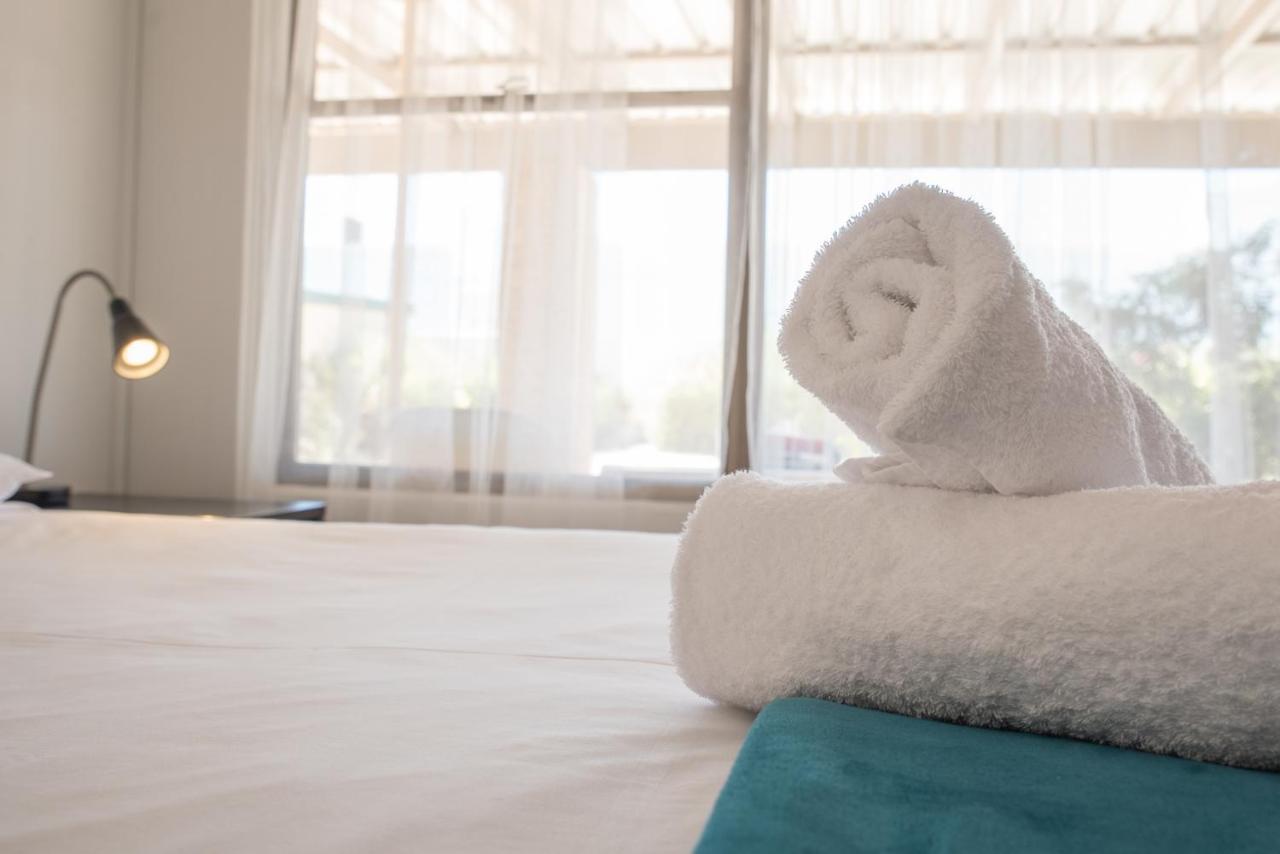Jurien Bay Hotel Motel Экстерьер фото